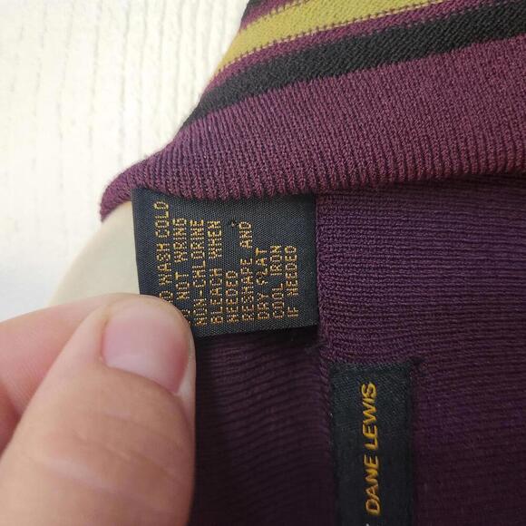 Grace Dane Lewis Women's Elegant Purple Cardigan - Size Small - Picture 3 of 8